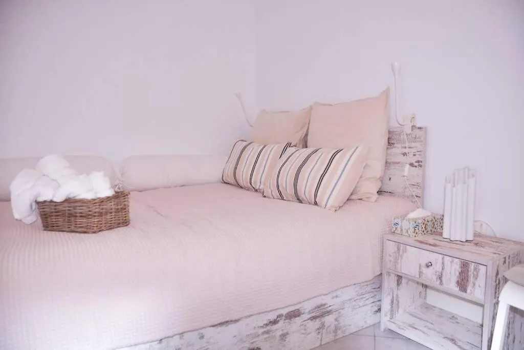 A Wonderful Apartment In Front Of The Sea! Peraía