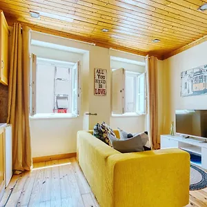 Inloveapartments - Amazing Duplex At Alfama Apartment Lissabon